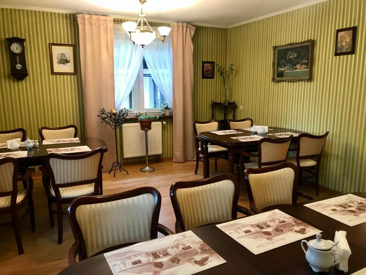 Dworek Biala Dama Nieborów Dış mekan fotoğraf