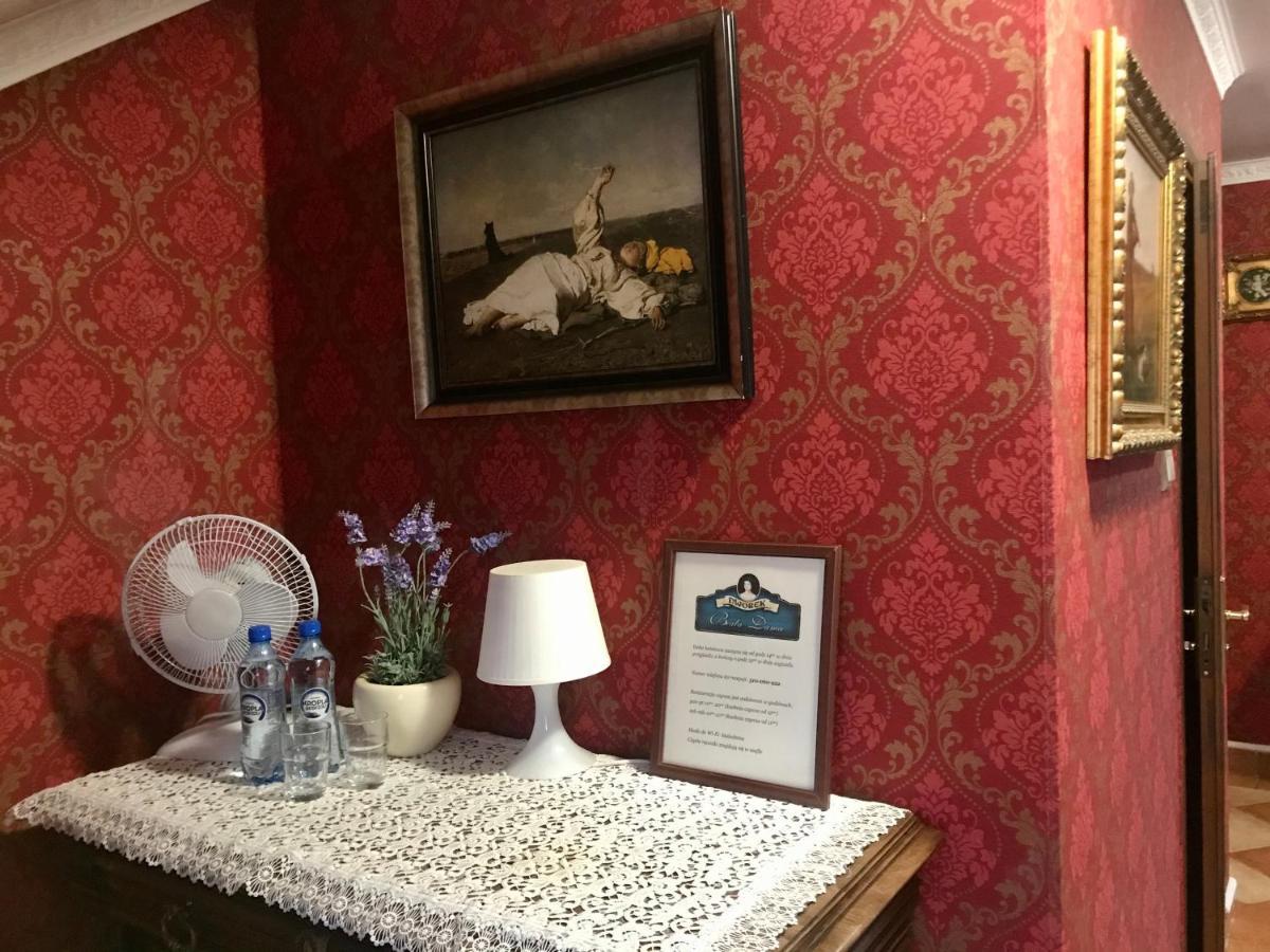 Dworek Biala Dama Nieborów Dış mekan fotoğraf