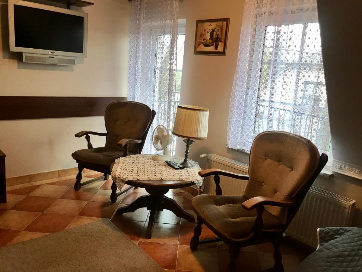 Dworek Biala Dama Nieborów Dış mekan fotoğraf
